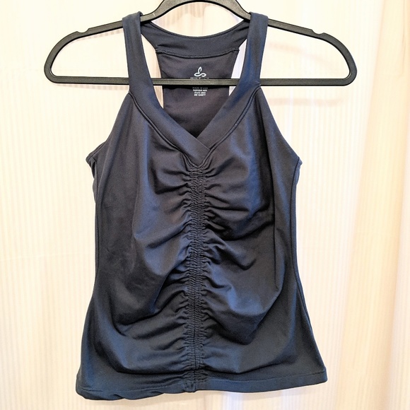prana sleeveless shirt